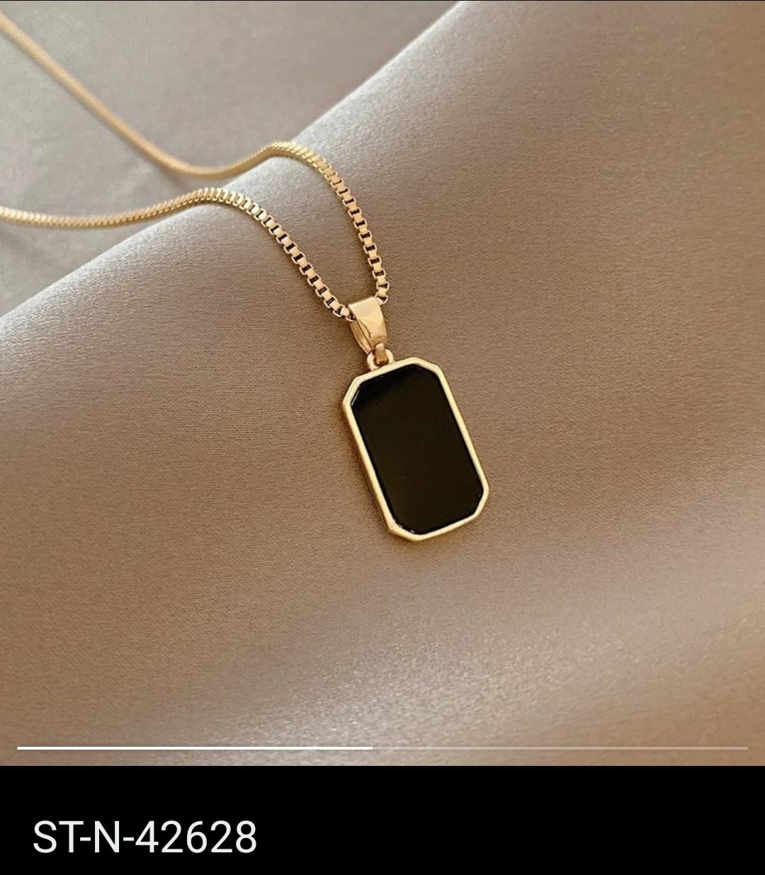 Black Rectangle Pendant Necklace